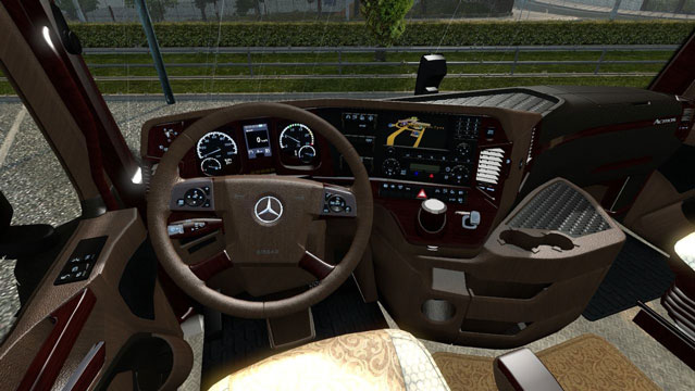 Mercedes-Benz-Actros-MP4-Kahverengi-Interior